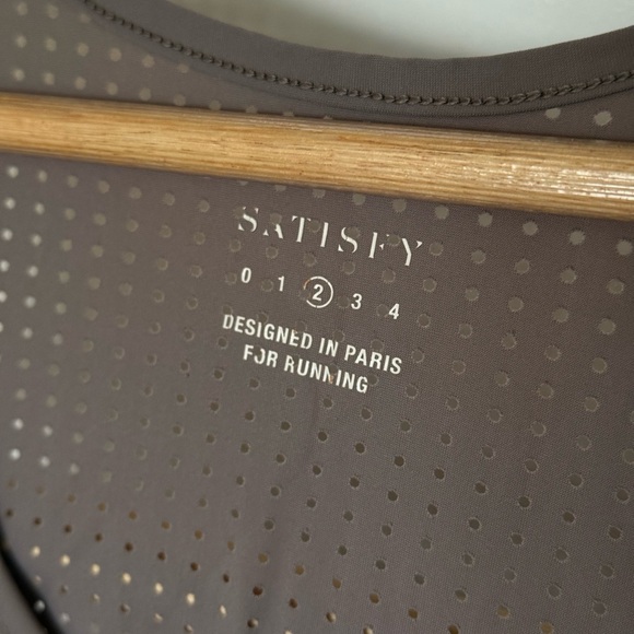 Satisfy Running Space‑O™ Singlet Tank - Picture 4 of 4